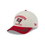 GORRA NEW ERA CAP TAMPA BAY BUCCANEERS NFL DRAFT 2025 9FORTY M-CROWN AF SNAPBACK BLANCA en STOCK
