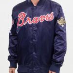 CHAMARRA NTA BRAVES BIG LOGO WORLD SERIES SATIN JACKET MIDNIGHT NAVY en STOCK