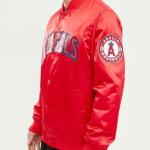 CHAMARRA ANGELES ANGELS WORDMARK SATIN JACKET RED en STOCK