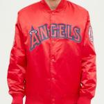CHAMARRA ANGELES ANGELS WORDMARK SATIN JACKET RED en STOCK