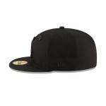 GORRA NEW ERA CAP CHICAGO WHITE SOX BLACKOUT PAPER PLANES X MLB 59FIFTY CERRADA en STOCK
