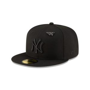 GORRA NEW ERA CAP NEW YORK YANKEES BLACKOUT PAPER PLANES X MLB 59FIFTY CERRADA en STOCK