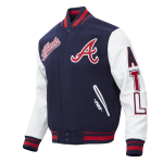 CHAMARRA ATLANTA BRAVES SCRIPT TAIL MENS RIB WOOL VARSITY MIDNIGHT NAVY RED MIDNIGHT NAVY en STOCK