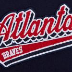 CHAMARRA ATLANTA BRAVES SCRIPT TAIL MENS RIB WOOL VARSITY MIDNIGHT NAVY RED MIDNIGHT NAVY en STOCK