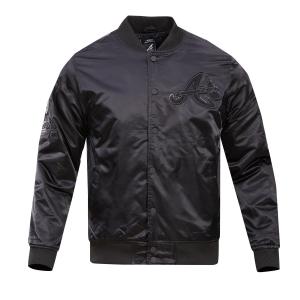 CHAMARRA NTA BRAVES TRIPLE BLACK LOGO SATIN JACKET BLACK en STOCK