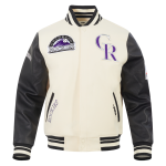 CHAMARRA ORADO ROCKIES RETRO CLASSICS RIB VARSITY JACKET EGGSHELL BLACK en STOCK