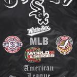 CHAMARRA AGO WHITE SOX OLD ENGLISH SATIN JACKET BLACK GREY en STOCK