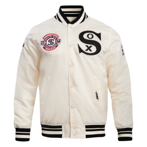 CHAMARRA AGO WHITE SOX RETRO CLASSIC RIB SATIN JACKET EGGSHELL BLACK en STOCK