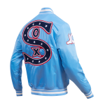 CHAMARRA AGO WHITE SOX RETRO CLASSIC RIB SATIN JACKET UNIVERSITY BLUE en STOCK