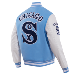 CHAMARRA AGO WHITE SOX RETRO CLASSIC RIB WOOL VARSITY JACKET UNIVERSITY BLUE WHITE en STOCK