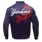 CHAMARRA YORK YANKEES ROSE SATIN JACKET MIDNIGHT NAVY en STOCK