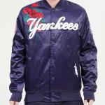 CHAMARRA YORK YANKEES ROSES SATIN JACKET MIDNIGHT NAVY en STOCK