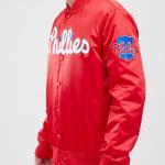 CHAMARRA ADELPHIA PHILLIES TEAM BIG LOGO SATIN JACKET RED en STOCK