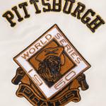 CHAMARRA SBURGH PIRATES RETRO CLASSIC RIB SATIN JACKET EGGSHELL BLACK en STOCK